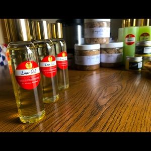 Detroit Beauty Box: Beauty,Health & Wellness grabs